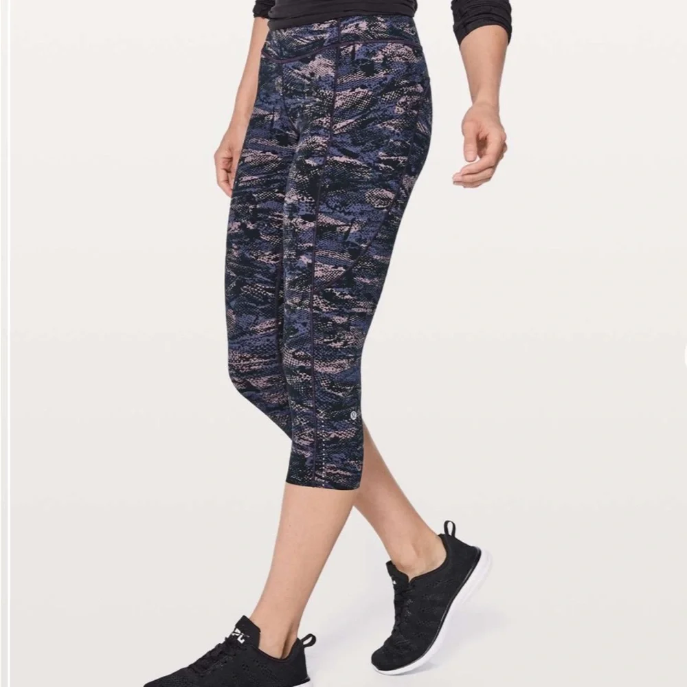 Lululemon Fast & Free Crop II Nulux 19